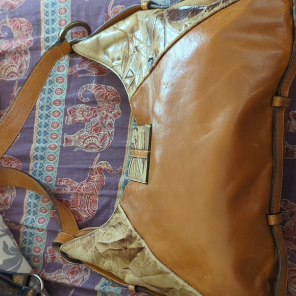 Arcadia Brown Purse - Picture 2 of 3